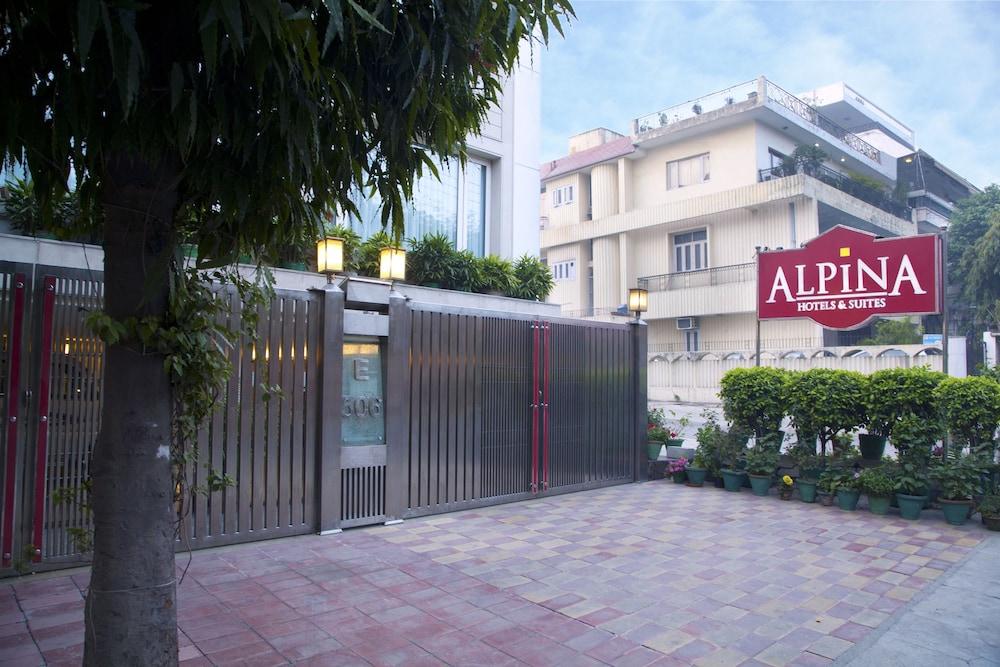 Alpina Hotels & Suites Nova Deli Exterior foto